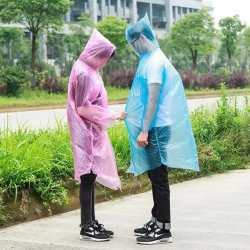 Плащі-дощовики